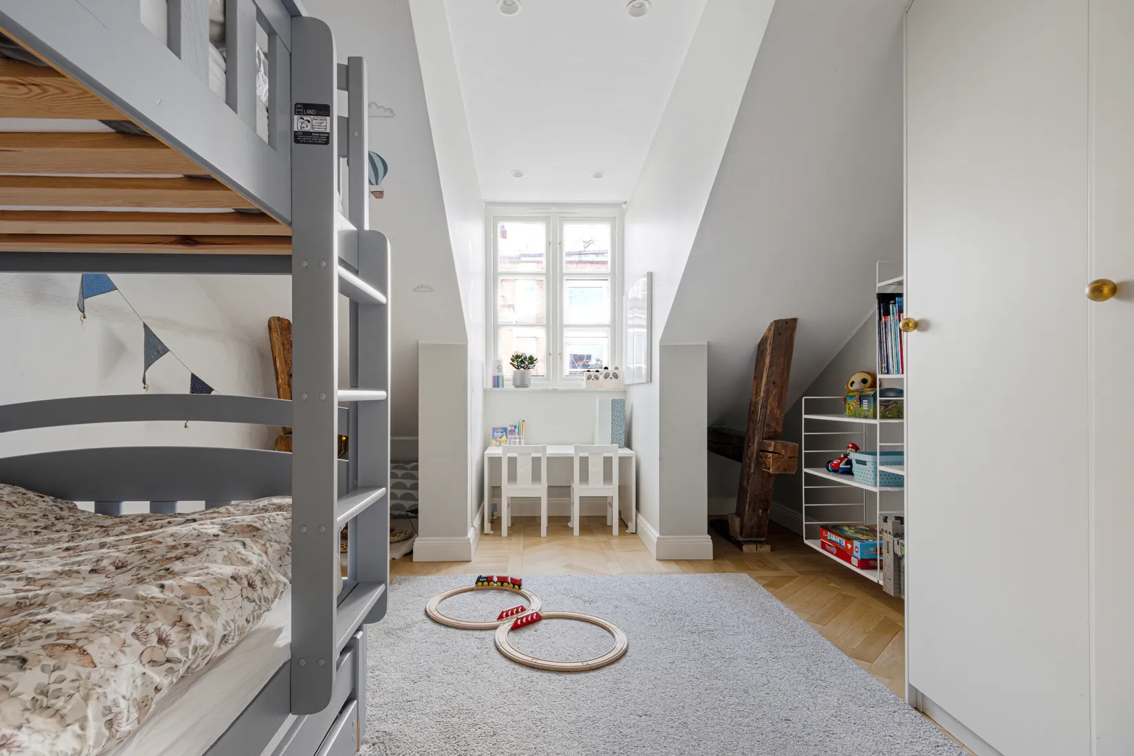 Bostadsrätt, Wollmar yxkullsgatan 38, vindsetage, Södermalm - Mariatorget, Stockholm