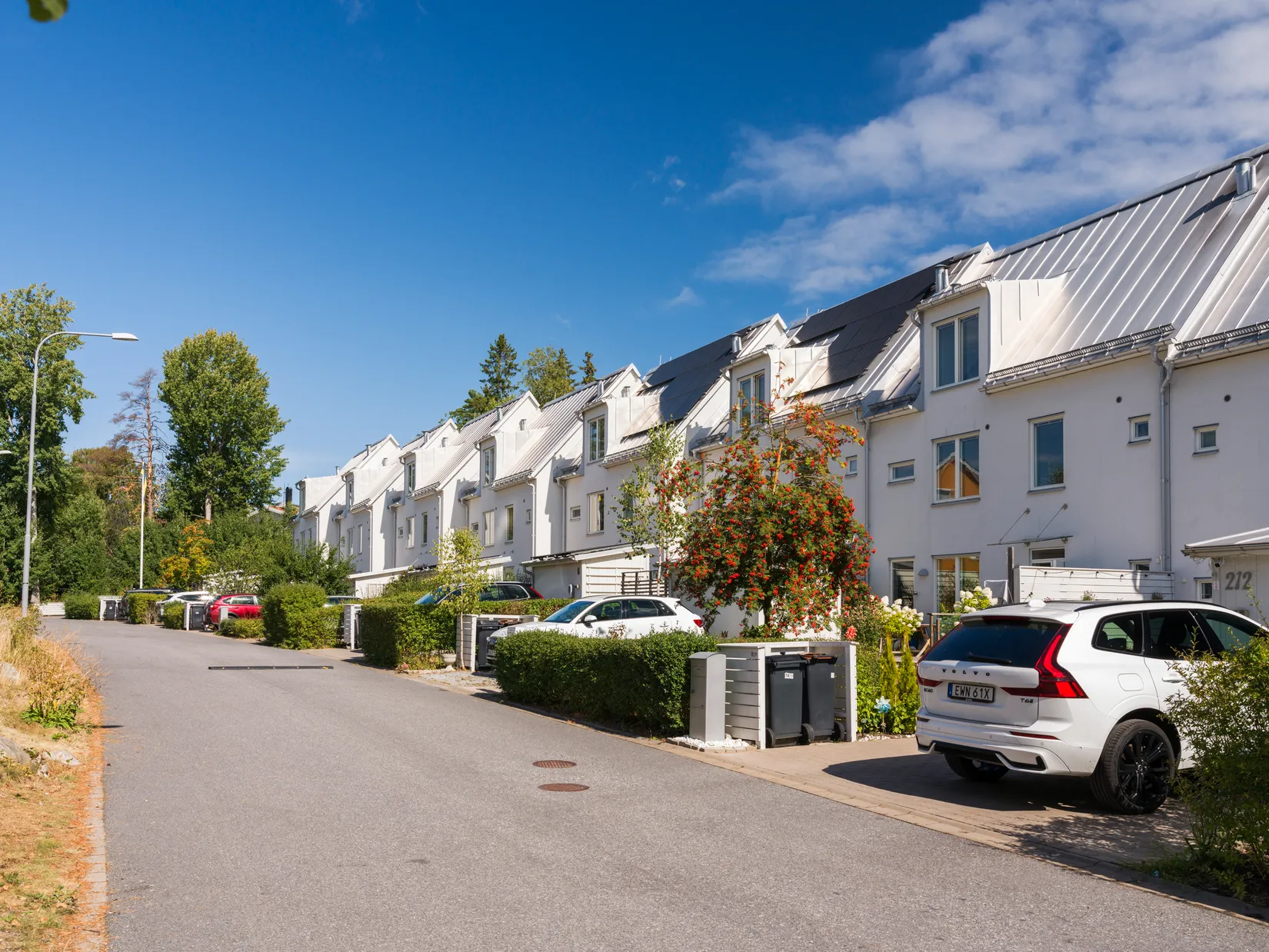 Radhus, Tumultgränd 214, Kälvesta, Stockholm