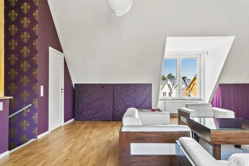 Radhus, Tumultgränd 214, Kälvesta, Stockholm