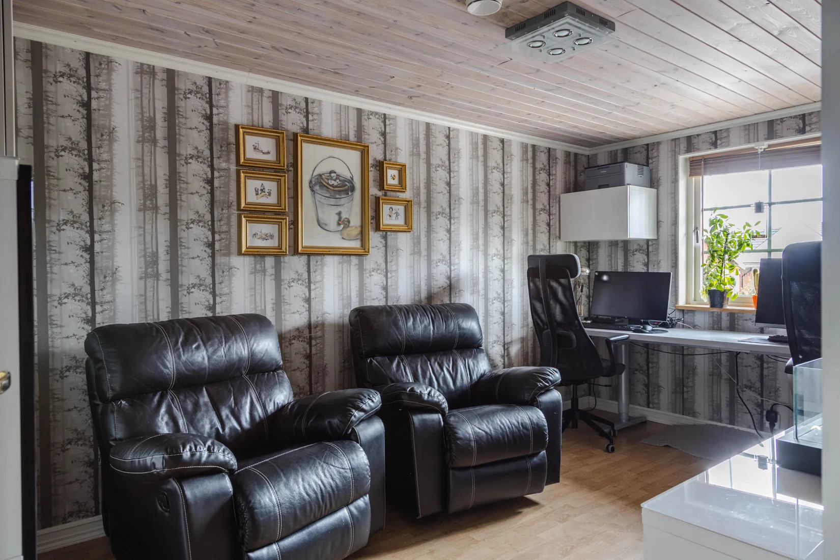 Villa, Grävlingvägen 32, Enköping