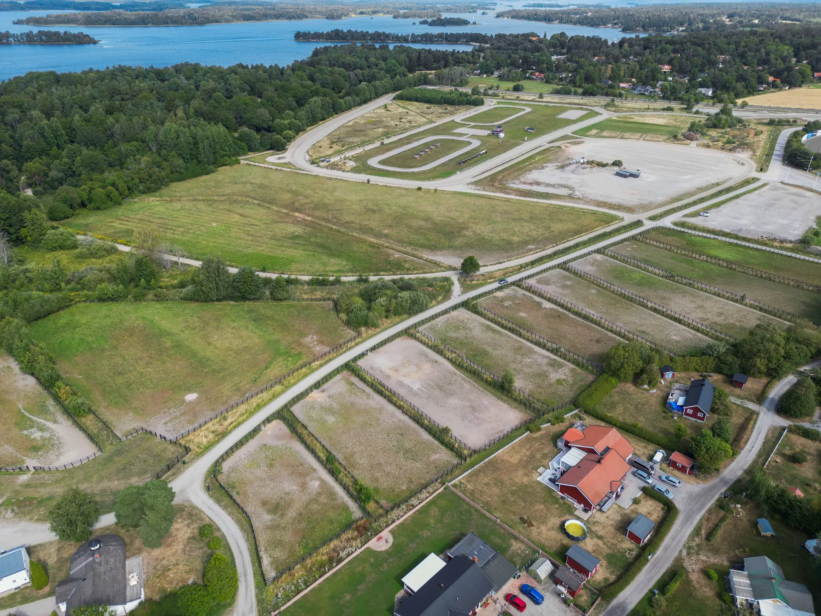 Gård/Skog, Stallbacken 57, Sundbyholm, Eskilstuna