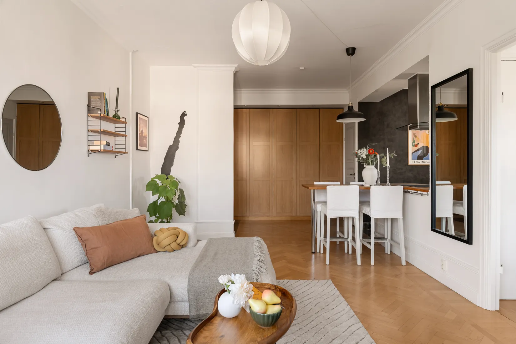 Bostadsrätt, Valsbergs gränd 8, Midsommarkransen, Stockholm