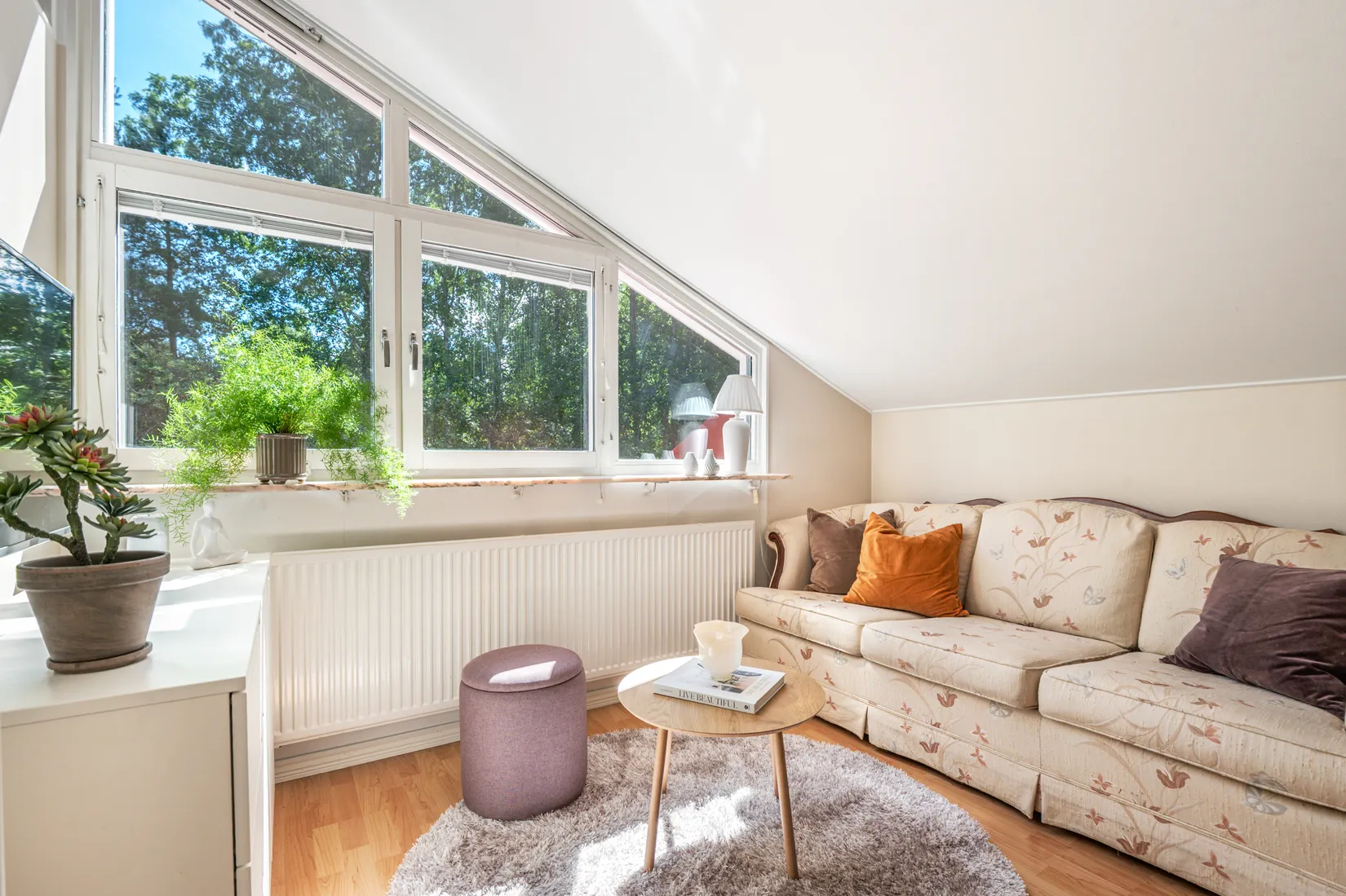 Bostadsrätt, Söderbytorpsgatan 24, Vendelsö, Haninge