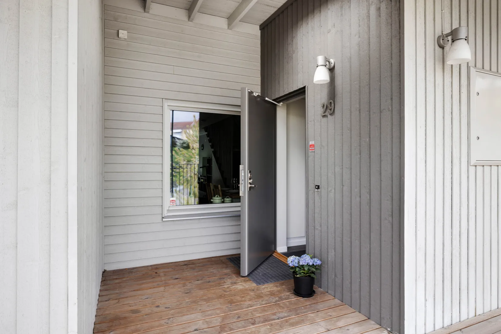 Radhus, Ryttmästarvägen 29, Rissne, Sundbyberg