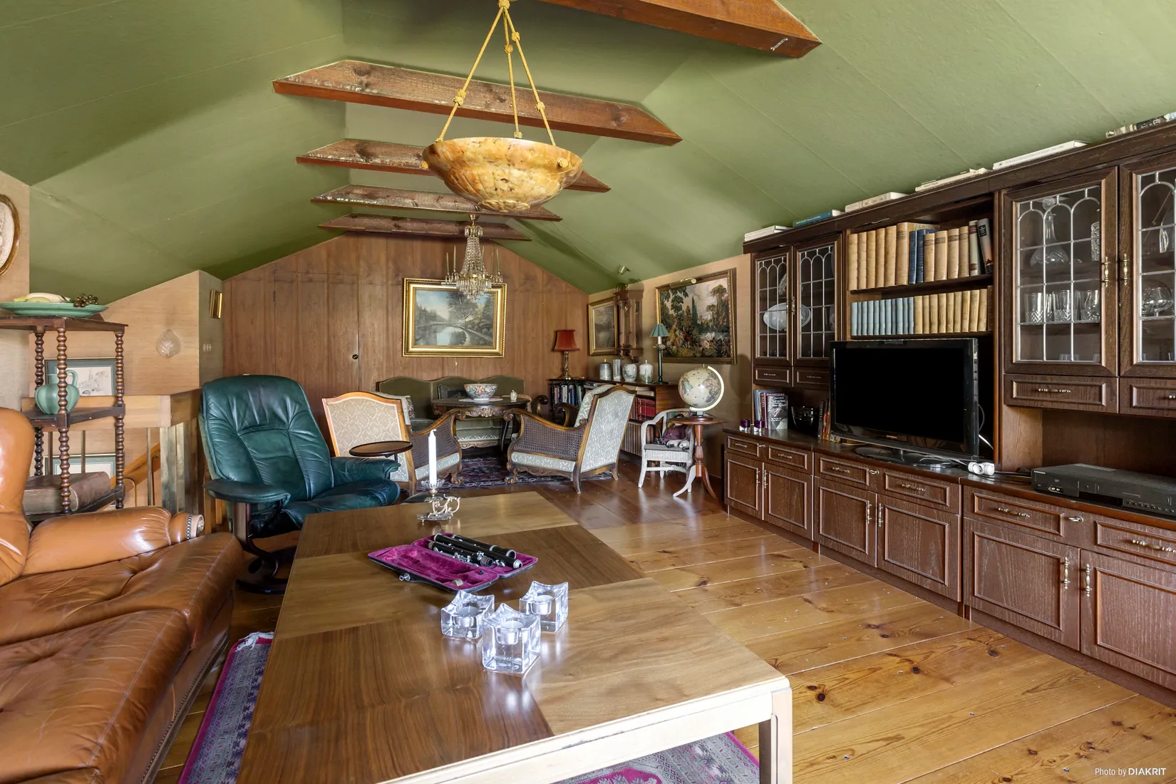 Villa, Högamovägen 10 samt 12, Brickeberg, Örebro