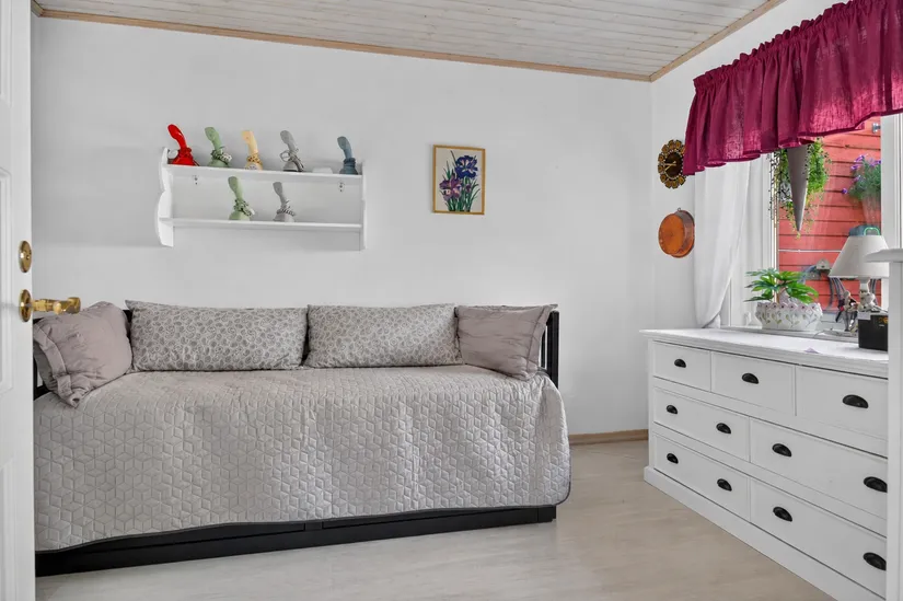 Radhus, Bladvägen 13, Dälderna, Skövde