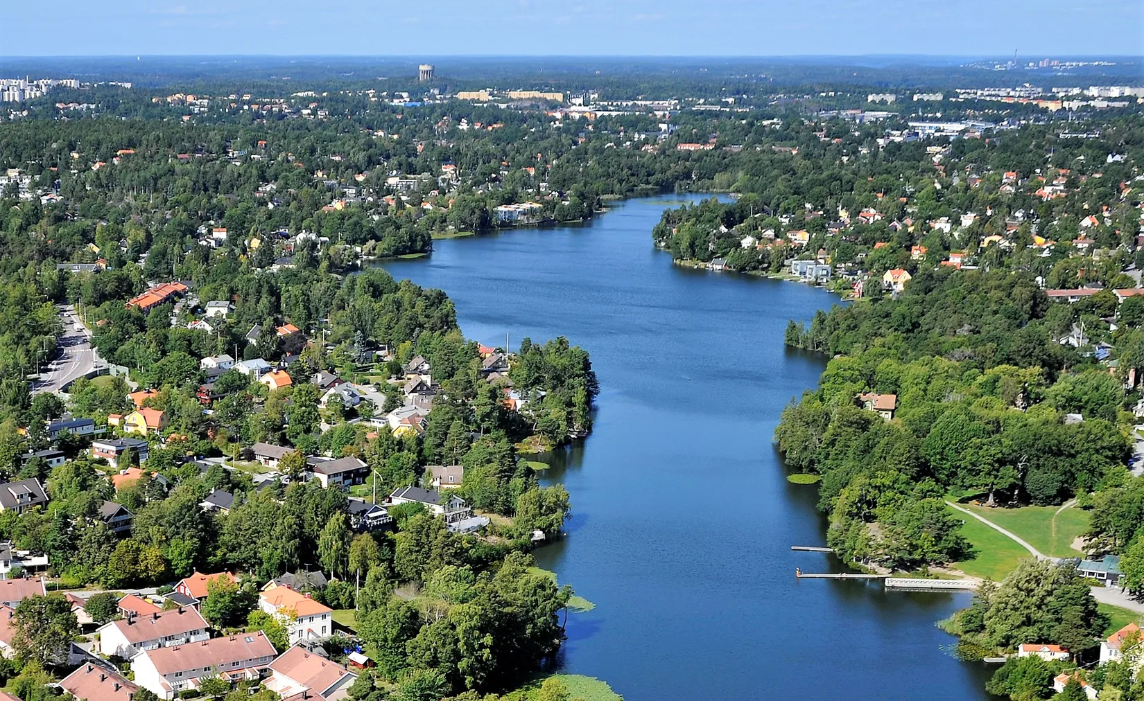Villa, Storskogsvägen 12, Stuvsta centrum, Huddinge