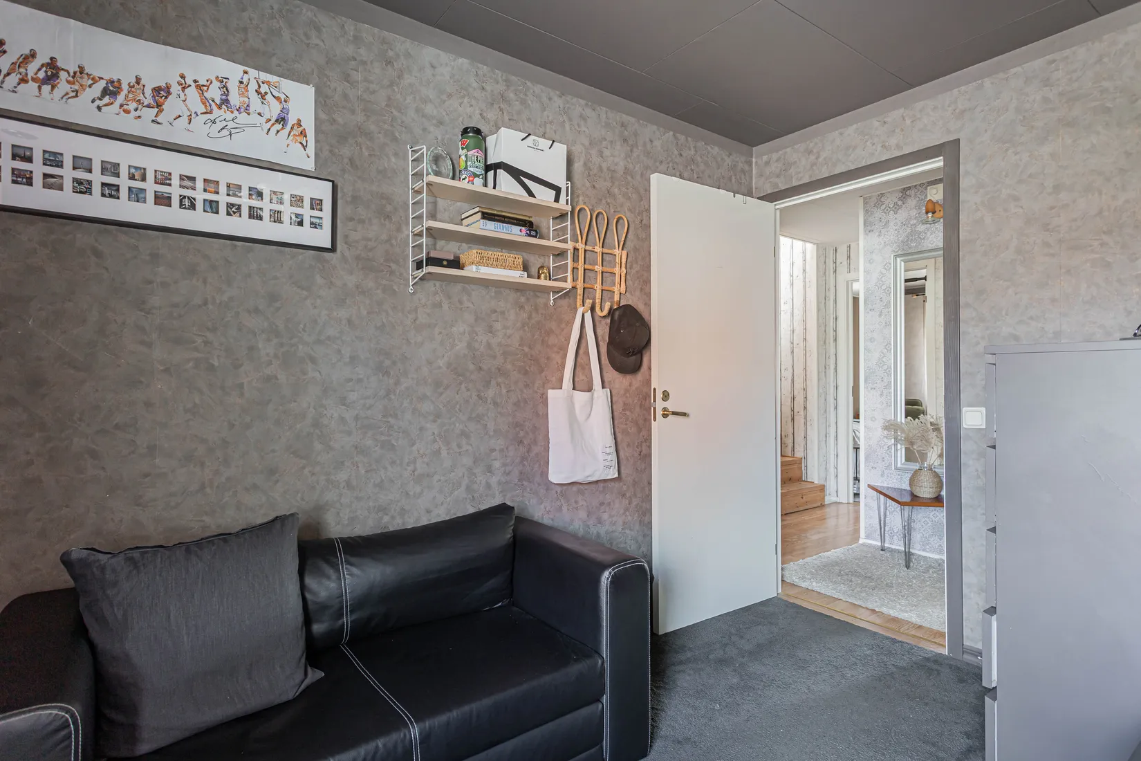 Radhus, Norra Allégatan 37F, Karlsdal, Västerås