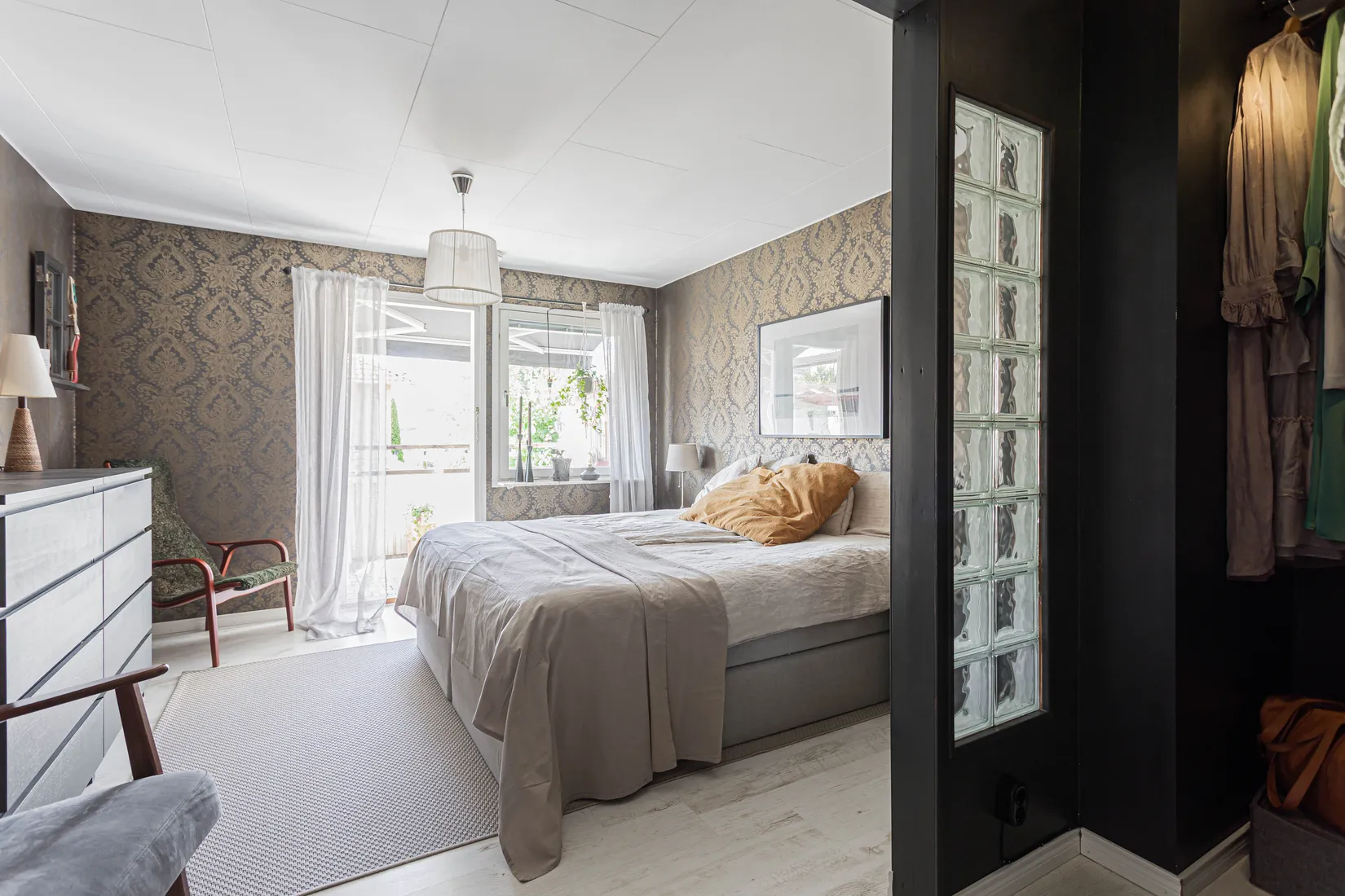 Radhus, Norra Allégatan 37F, Karlsdal, Västerås