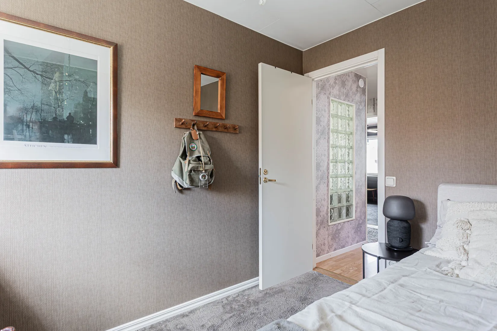 Radhus, Norra Allégatan 37F, Karlsdal, Västerås