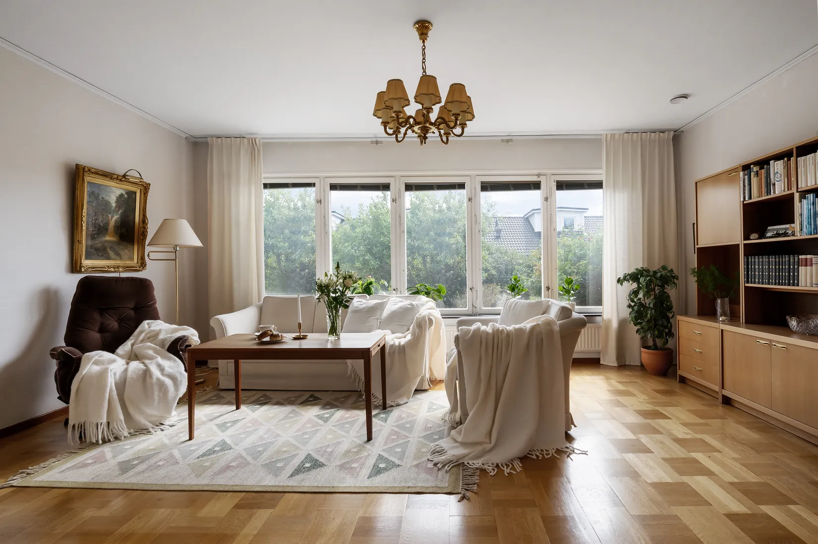 Radhus, Uppgårdsvägen 30, Solhem, Stockholm