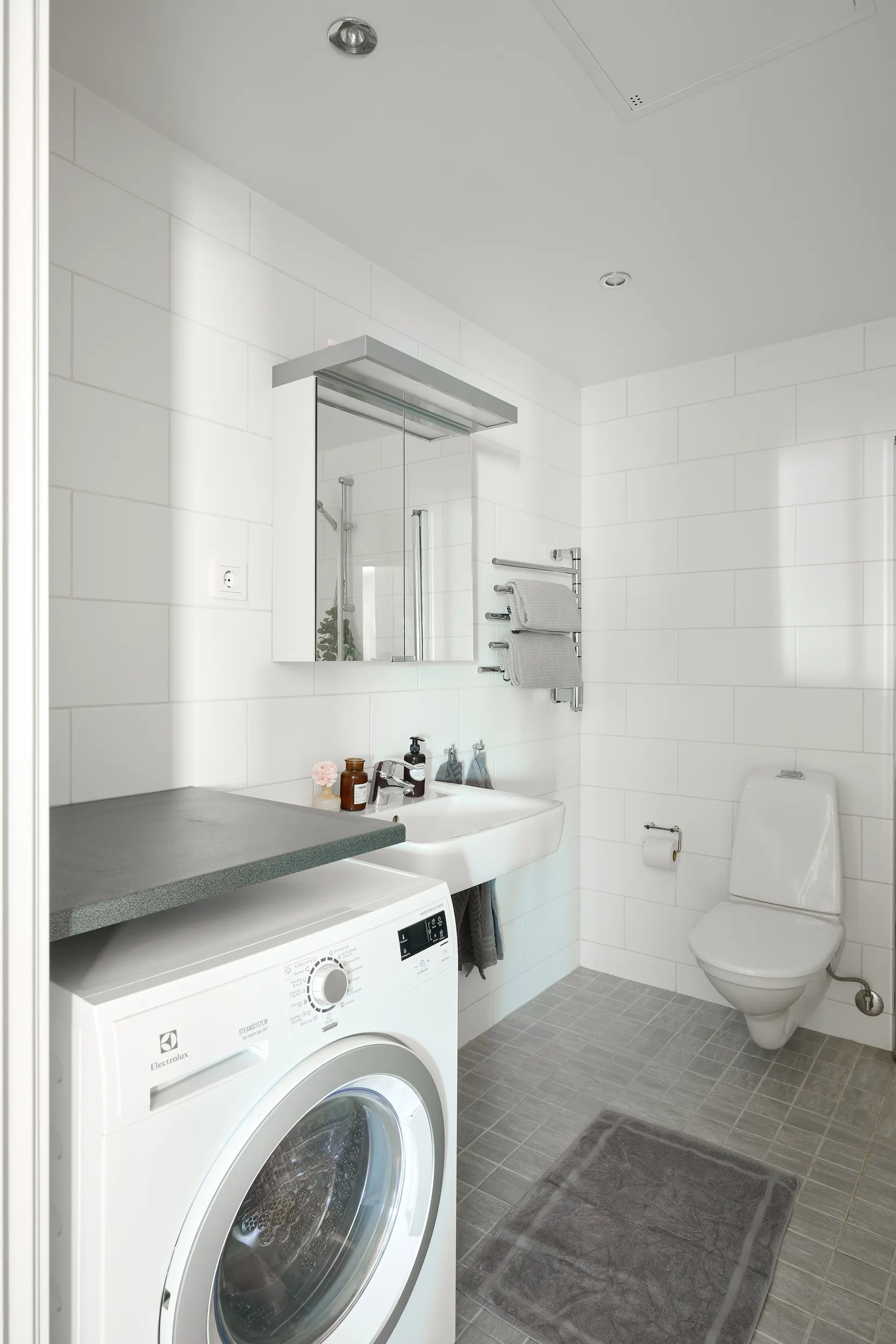 Bostadsrätt, Finnboda kajväg 13A, Finnboda Hamn, Nacka