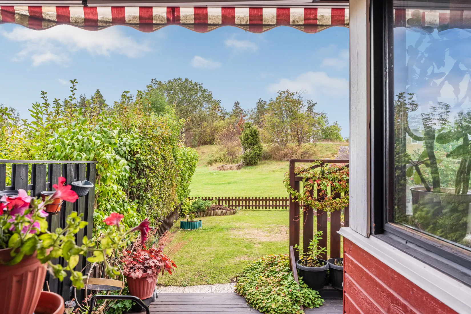 Villa, Hantverksvägen 75, Smedby, Österåker