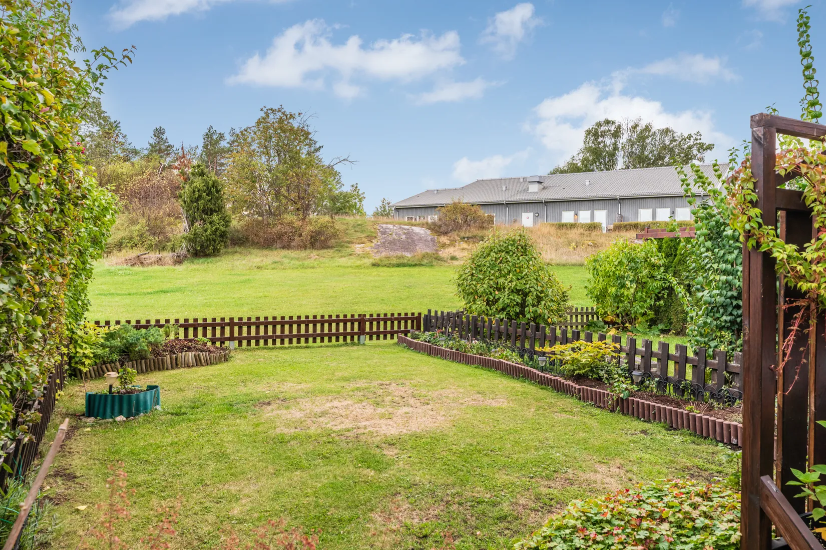 Villa, Hantverksvägen 75, Smedby, Österåker
