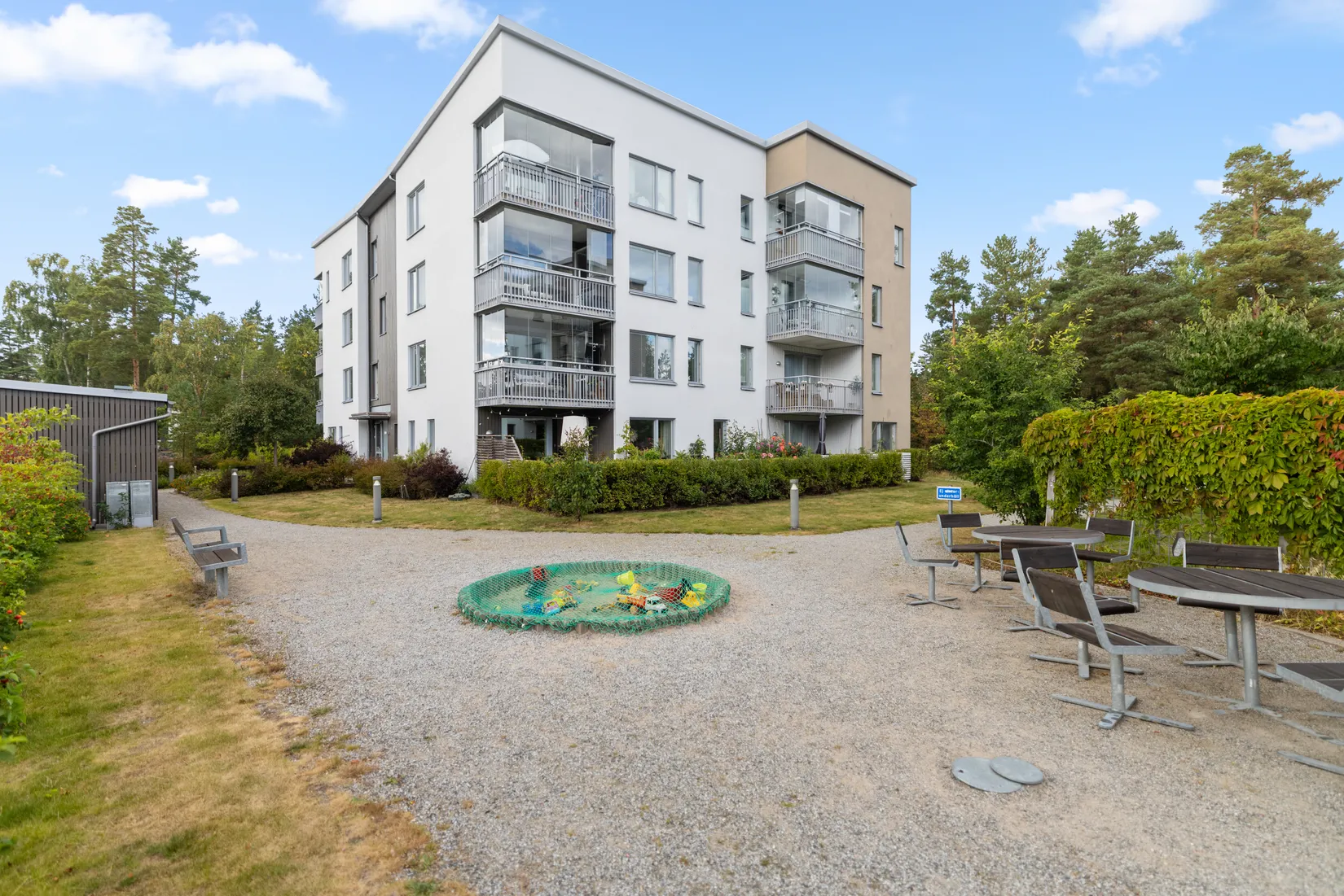 Bostadsrätt, Lövskogsvägen 5, Tyresö Skogsstad, Tyresö