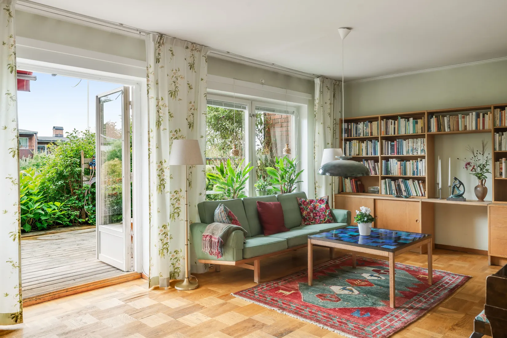 Radhus, Smyckegränd 14, Solberga/Hägersten, Stockholm