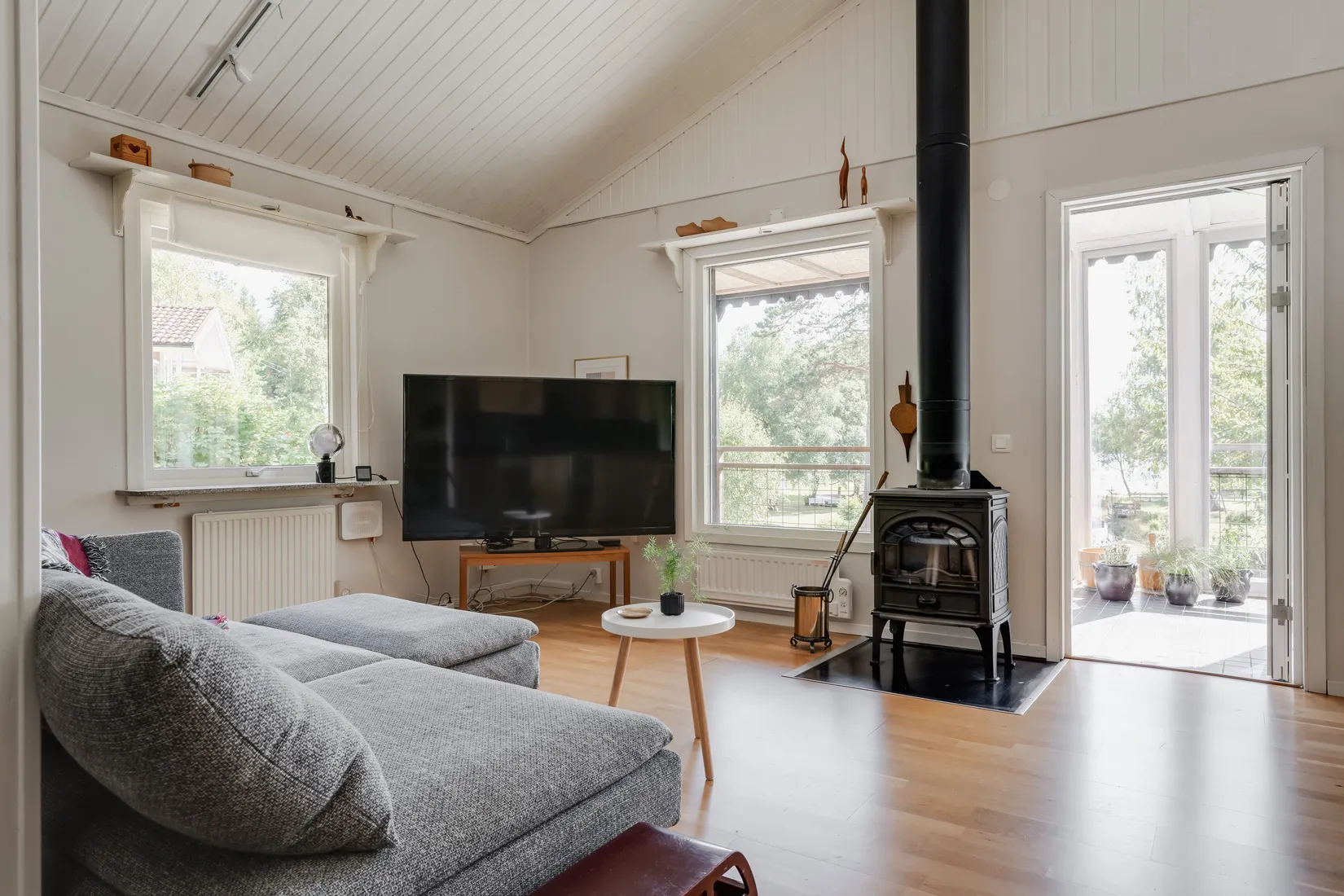 Villa, Vännebosjövägen 11, Mark