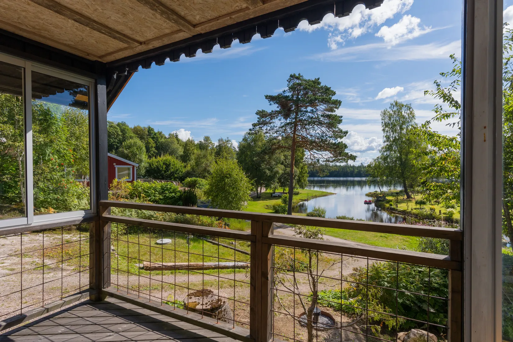 Villa, Vännebosjövägen 11, Mark