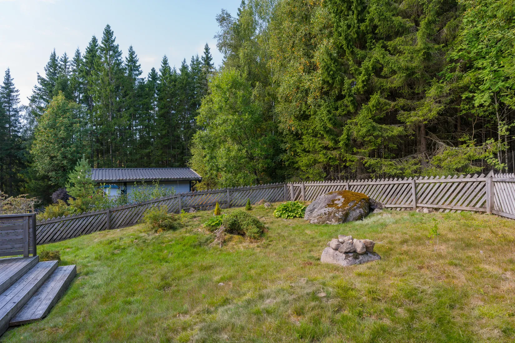 Villa, Vännebosjövägen 11, Mark