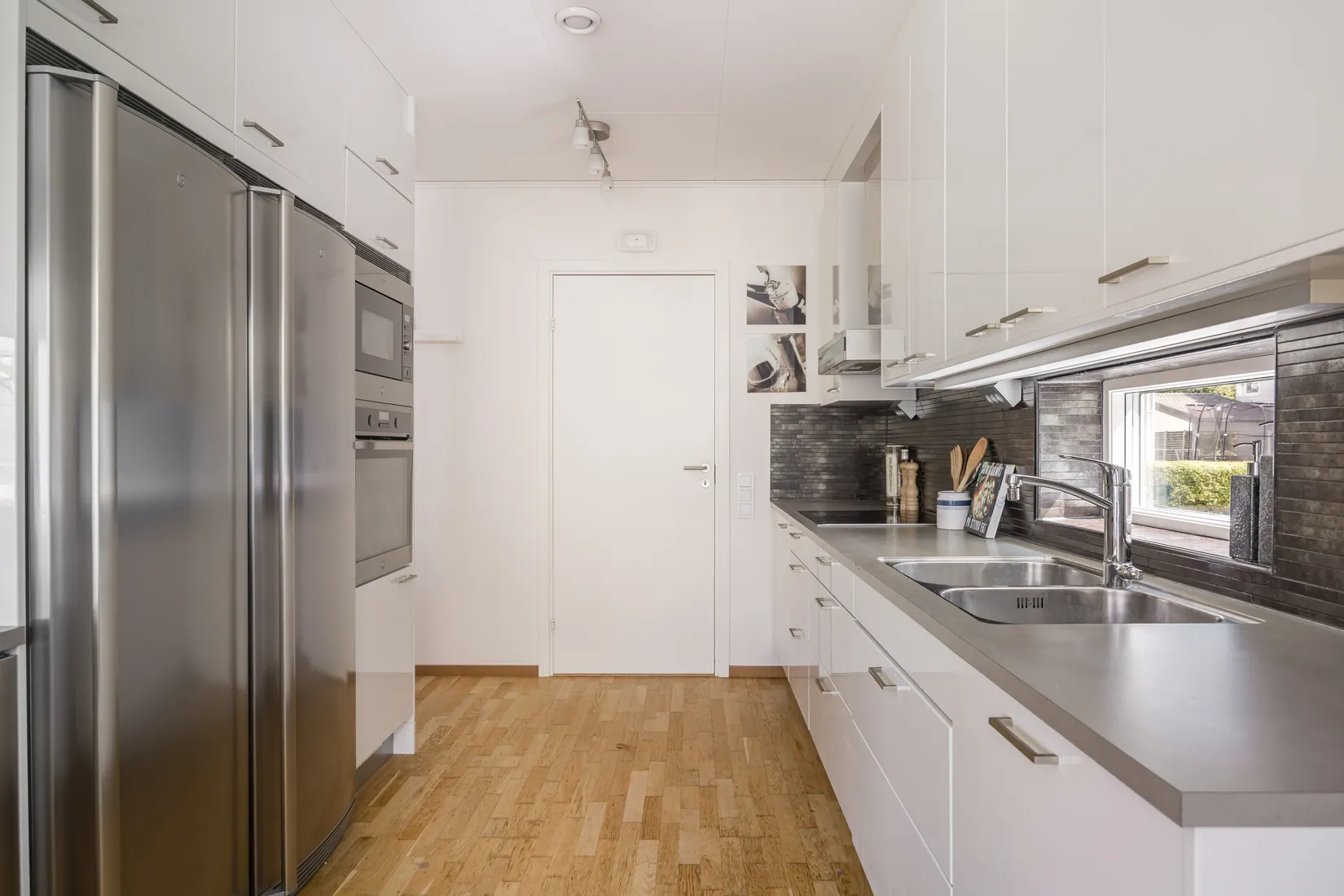 Radhus, Hortensiavägen 85, Vistaberg, Huddinge
