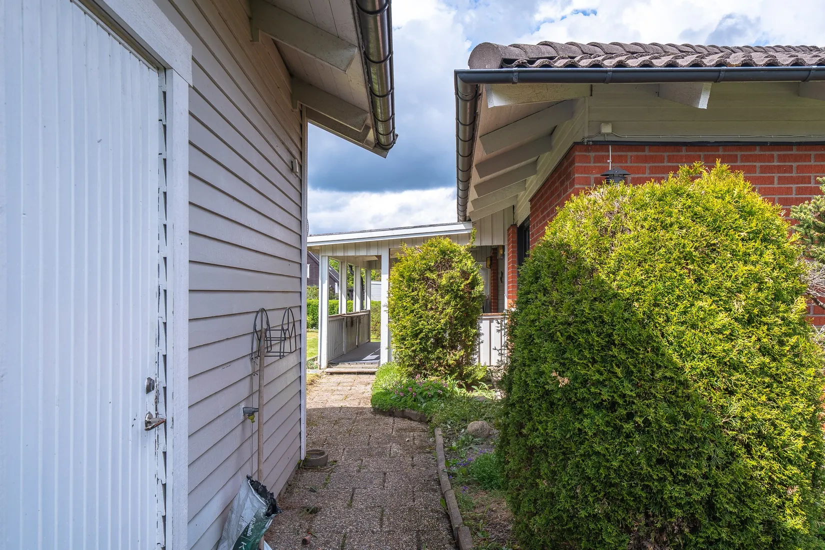 Villa, Bollgatan 5, Ullvibackar, Köping