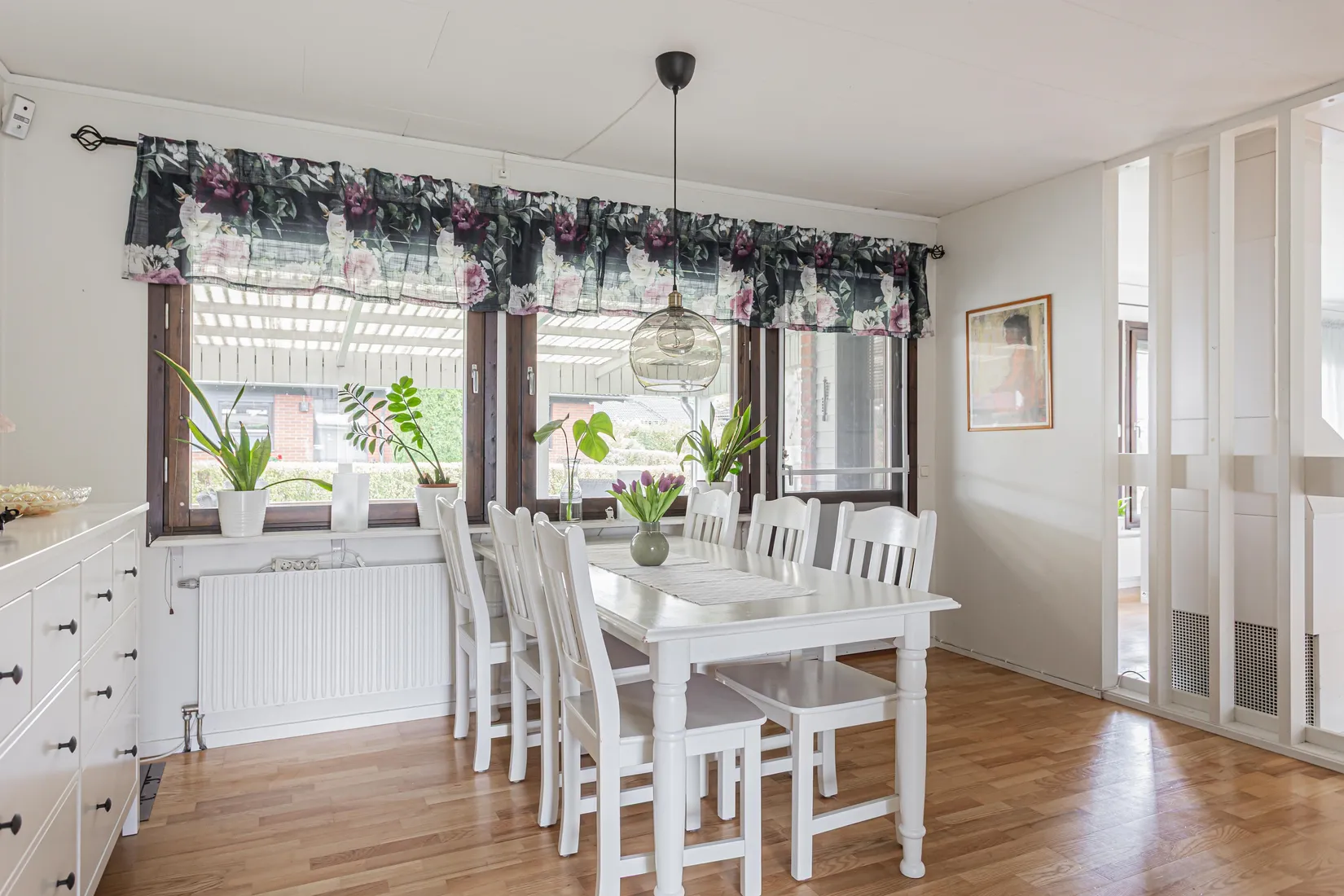 Villa, Bollgatan 5, Ullvibackar, Köping