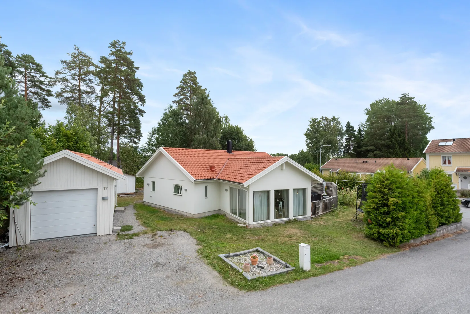 Villa, Skogsfruvägen 17, Västertorp, Norrtälje