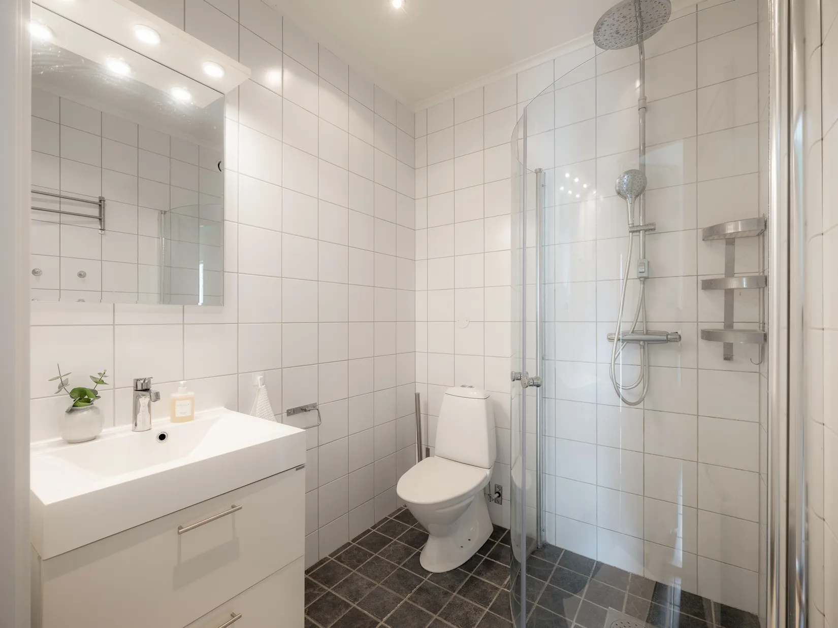 Villa, Parkpromenaden 3, Silverdal, Sollentuna