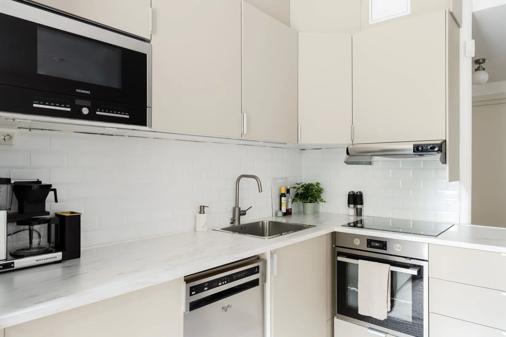 Bostadsrätt, Starrbäcksgatan 6, Centrala Sundbyberg, Sundbyberg