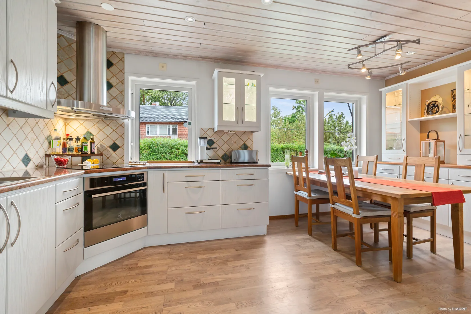 Villa, Släntvägen 5, Jakobsberg - Västra, Järfälla