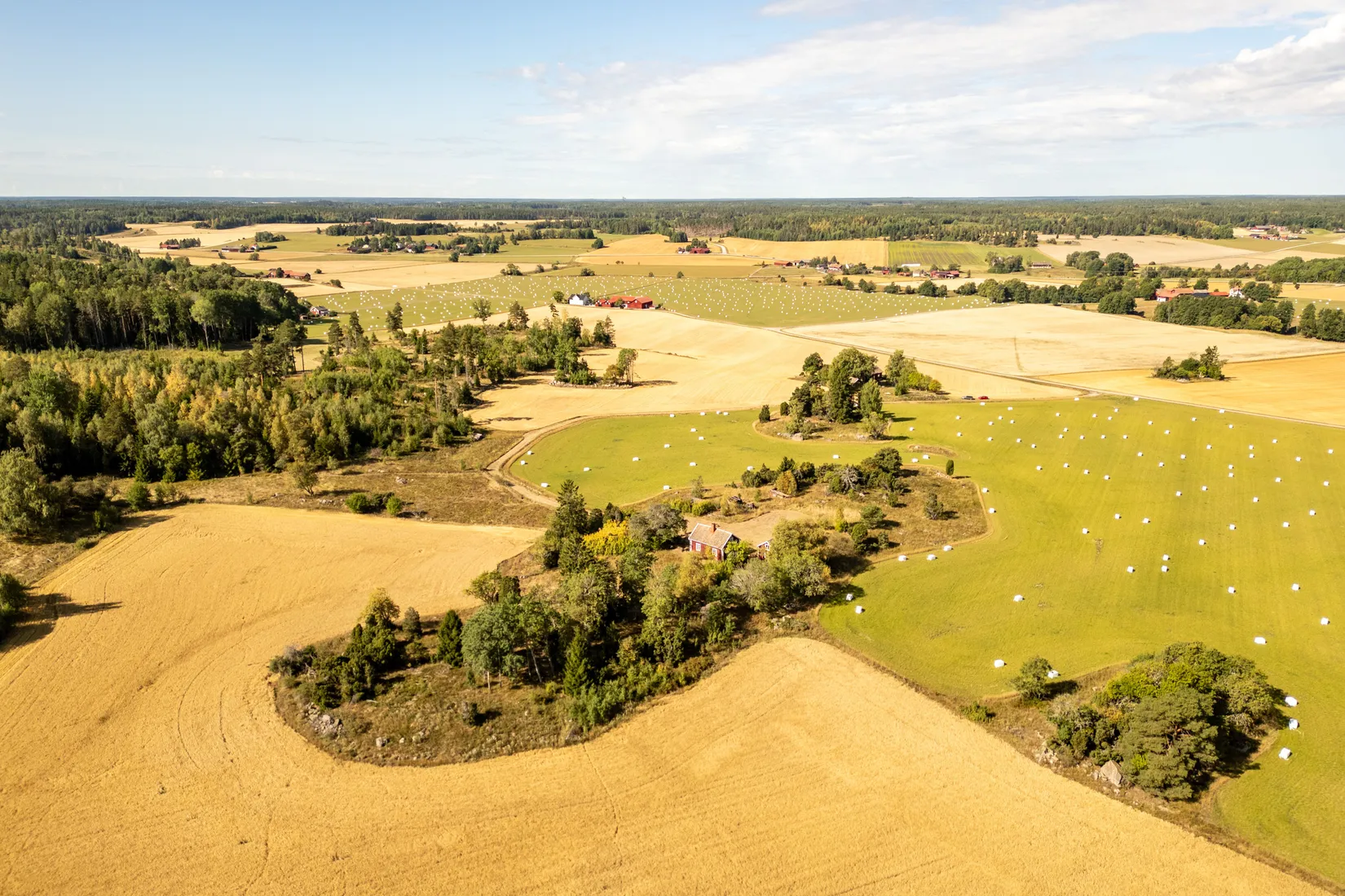 Fritidshus, Österunda Hässelsta 5 & 6, Österunda, Enköping