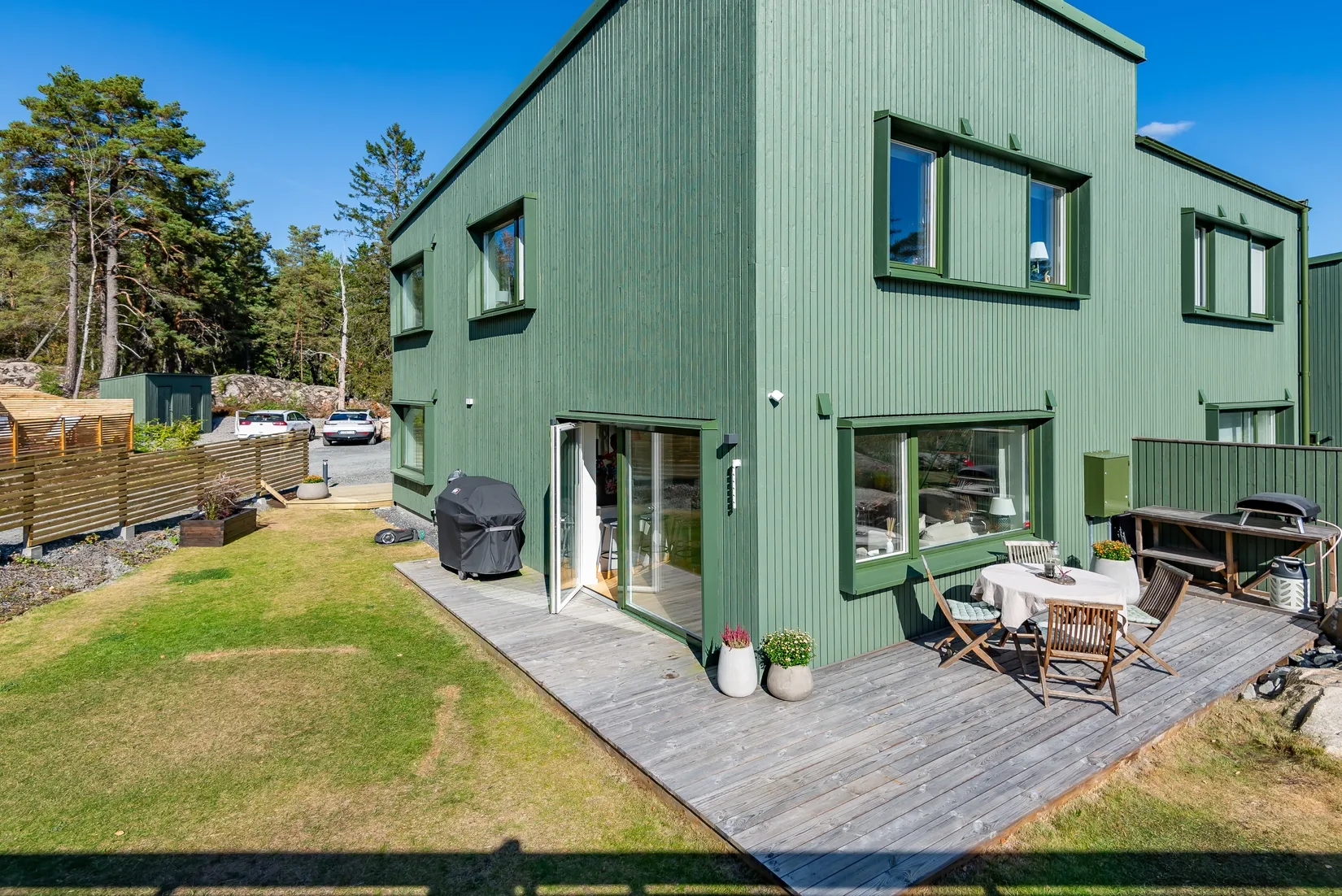 Radhus, Lötvägen 53A, Svinninge, Österåker