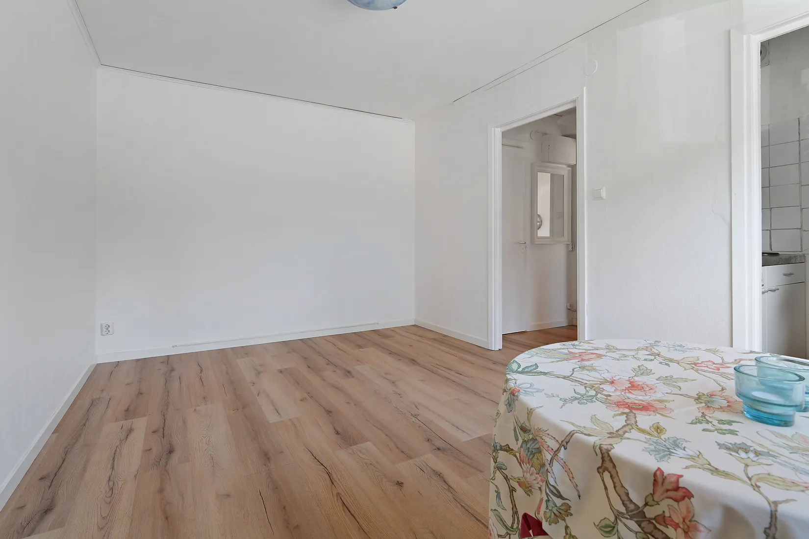 Bostadsrätt, Herrgårdsvägen 103, Centrala Väsby, Upplands Väsby