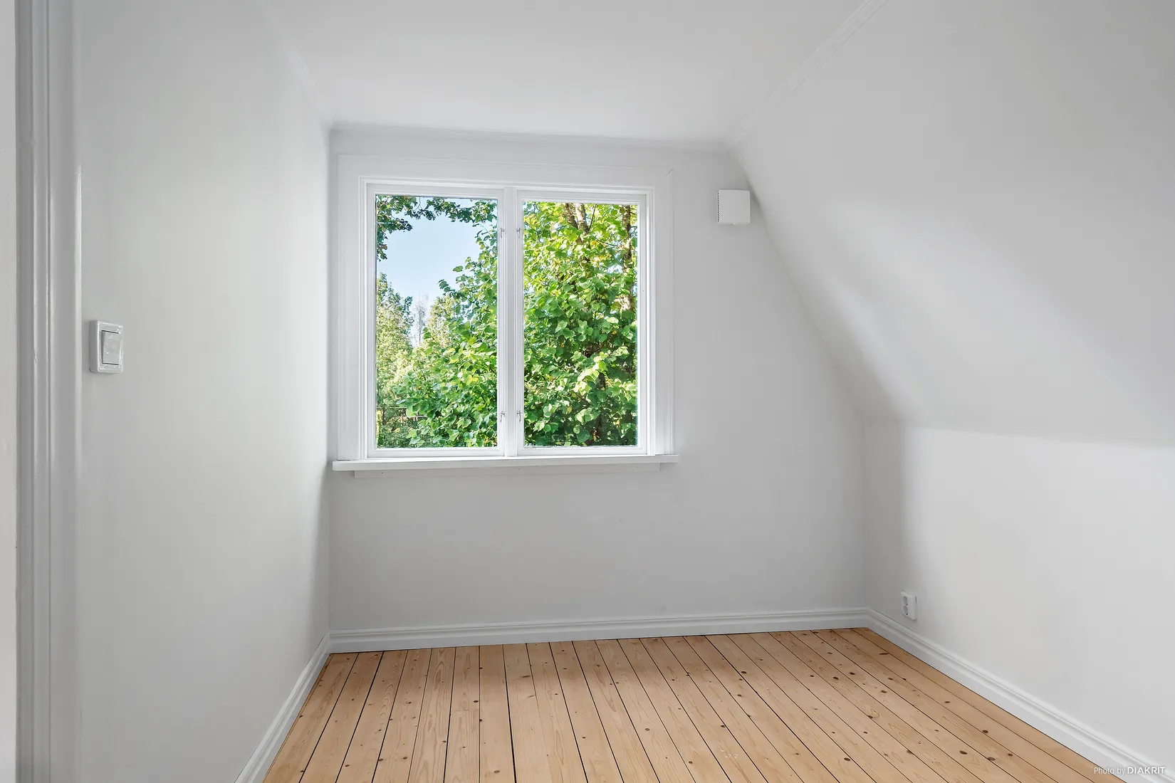 Villa, Forshallsvägen 6, Mark