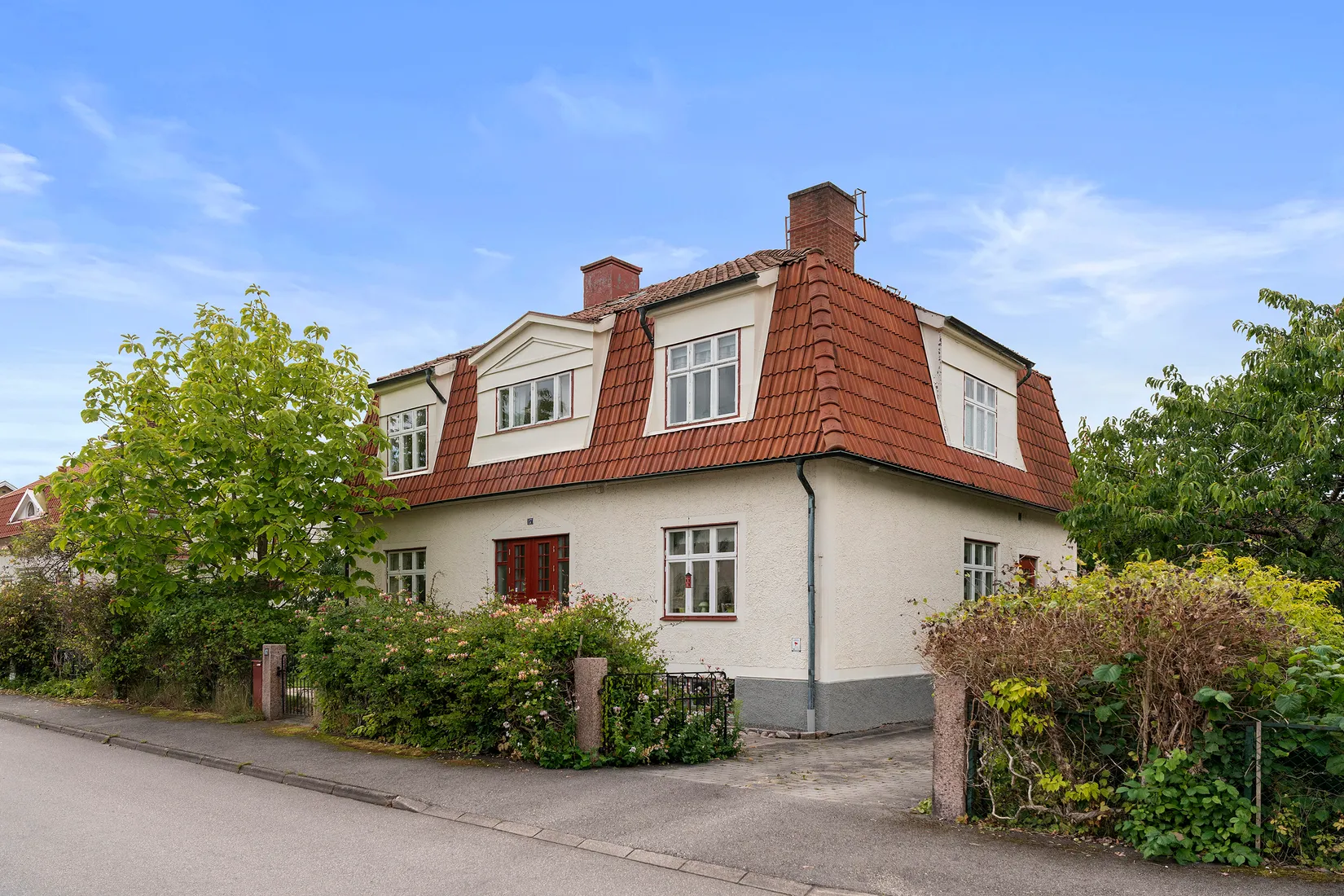 Villa, Södra Järnvägsgatan 17, Centralt, Vänersborg