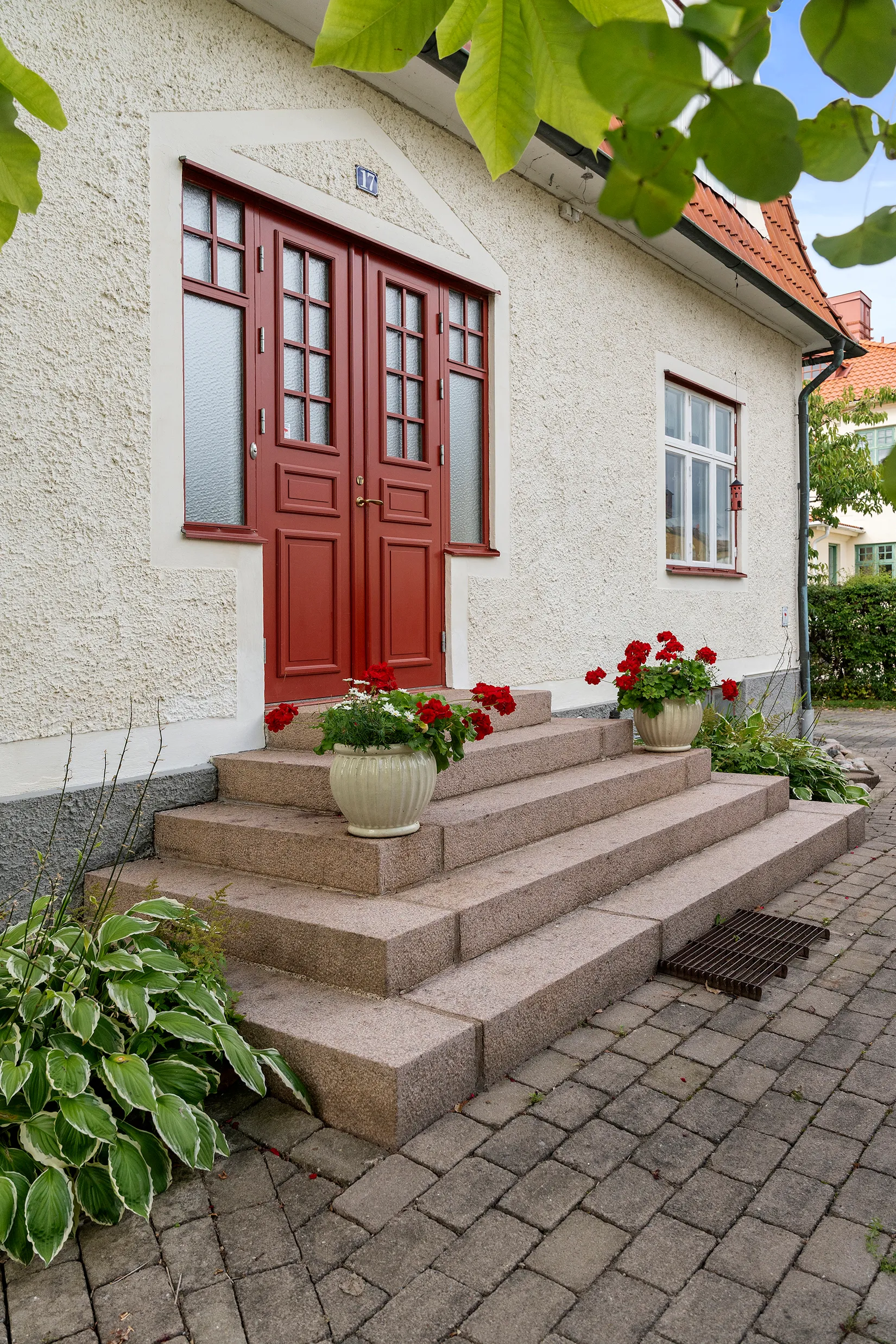 Villa, Södra Järnvägsgatan 17, Centralt, Vänersborg