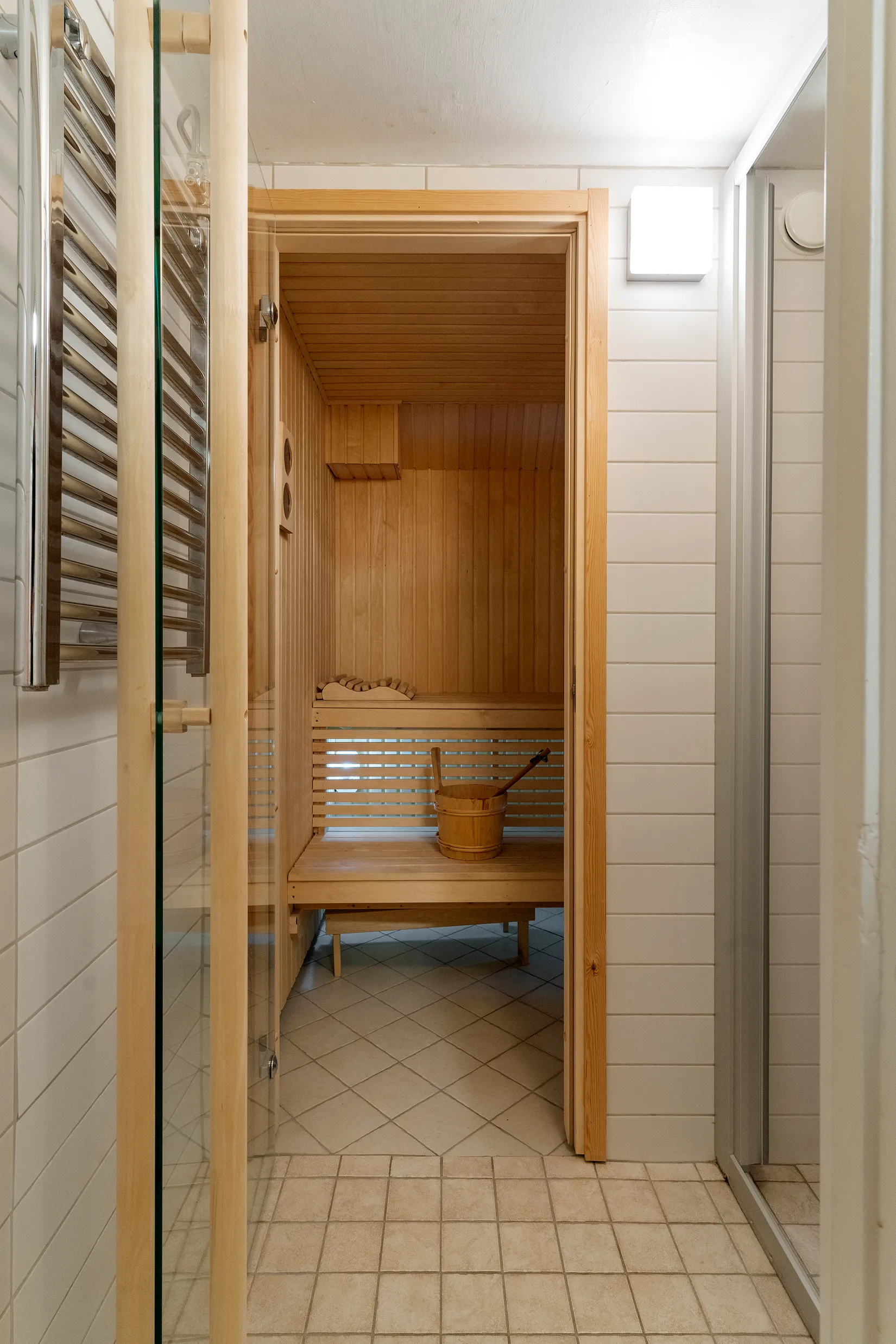 Villa, Södra Järnvägsgatan 17, Centralt, Vänersborg