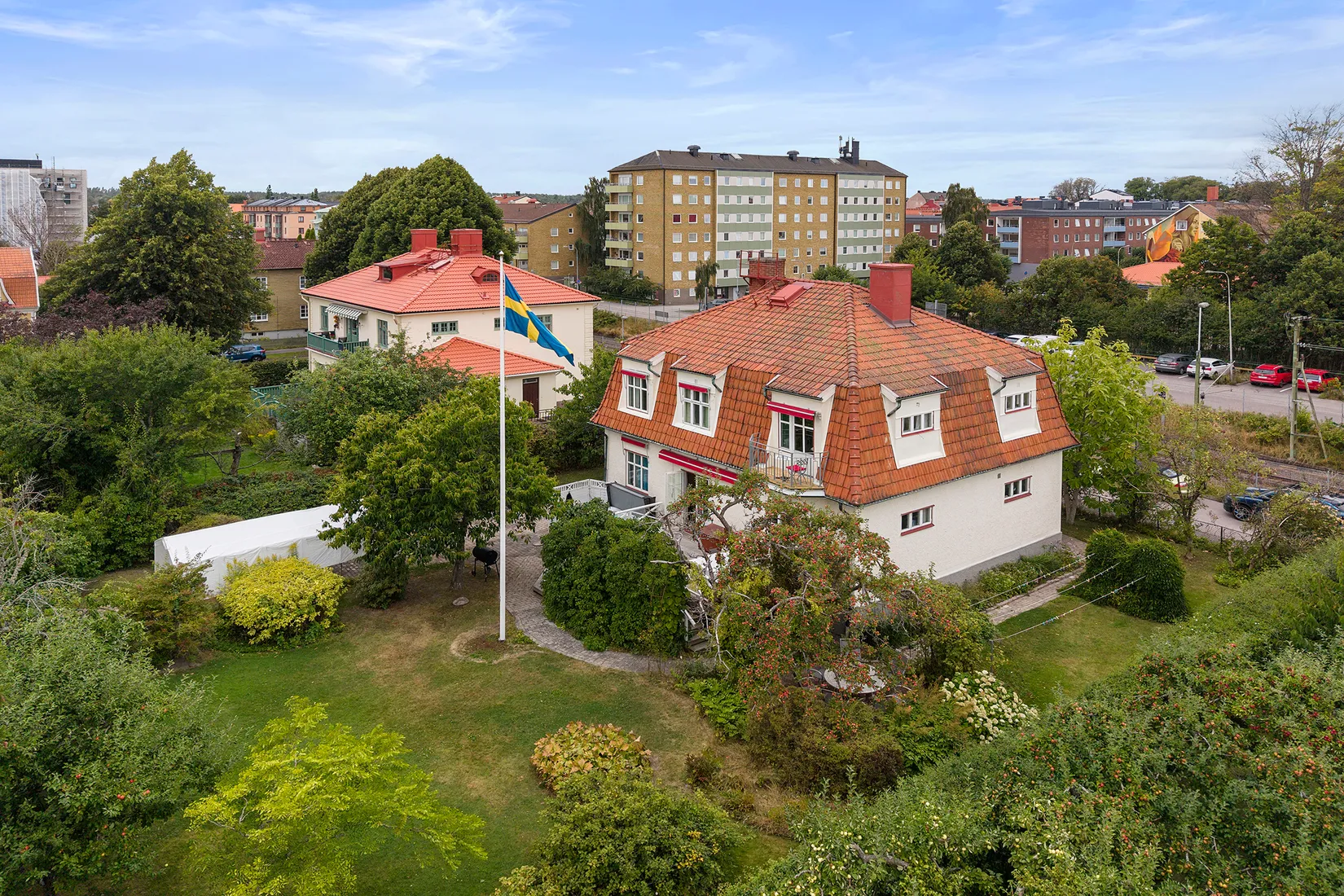 Villa, Södra Järnvägsgatan 17, Centralt, Vänersborg
