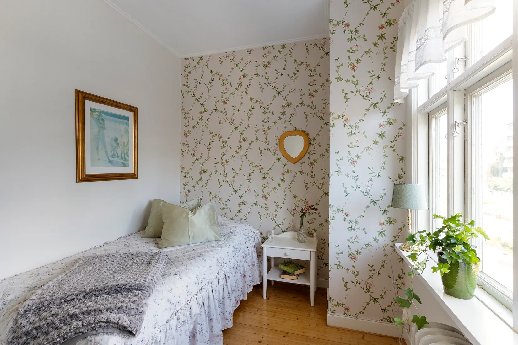 Villa, Södra Järnvägsgatan 17, Centralt, Vänersborg