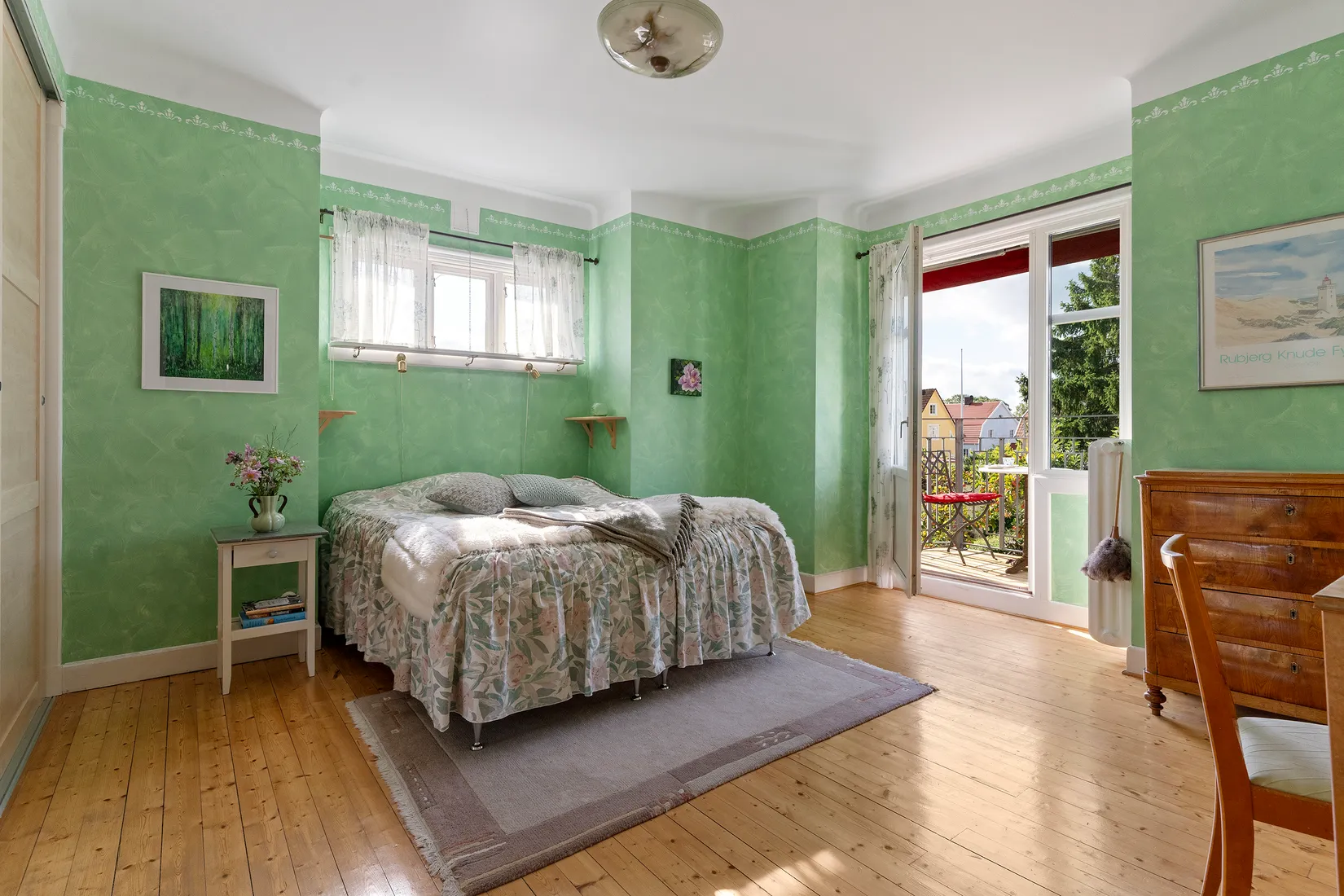 Villa, Södra Järnvägsgatan 17, Centralt, Vänersborg