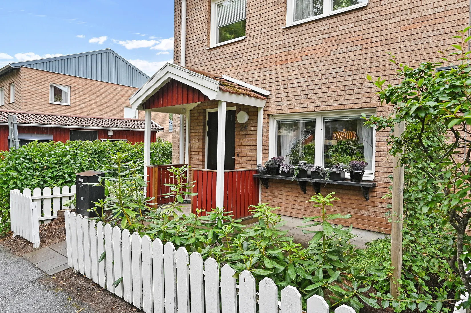 Radhus, Ekuddsvägen 24I, Ekebyhov, Ekerö