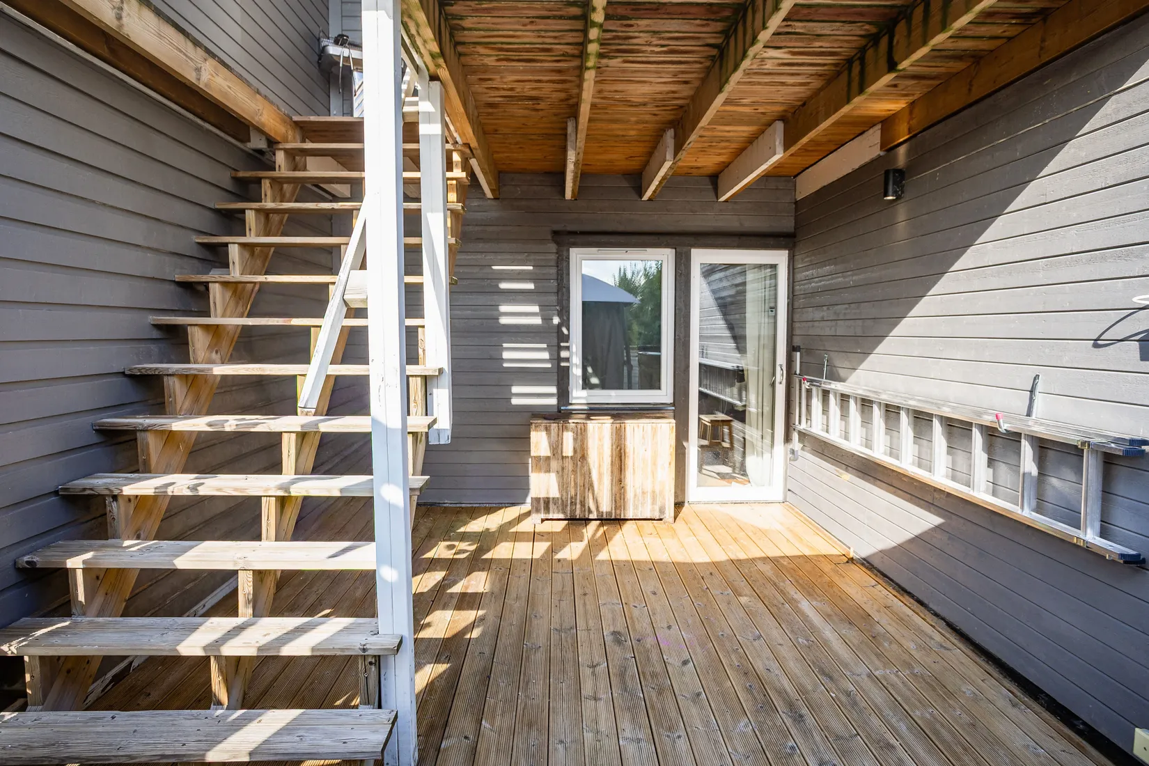 Radhus, Bakstuguvägen 3, Klockarberget, Sundsvall