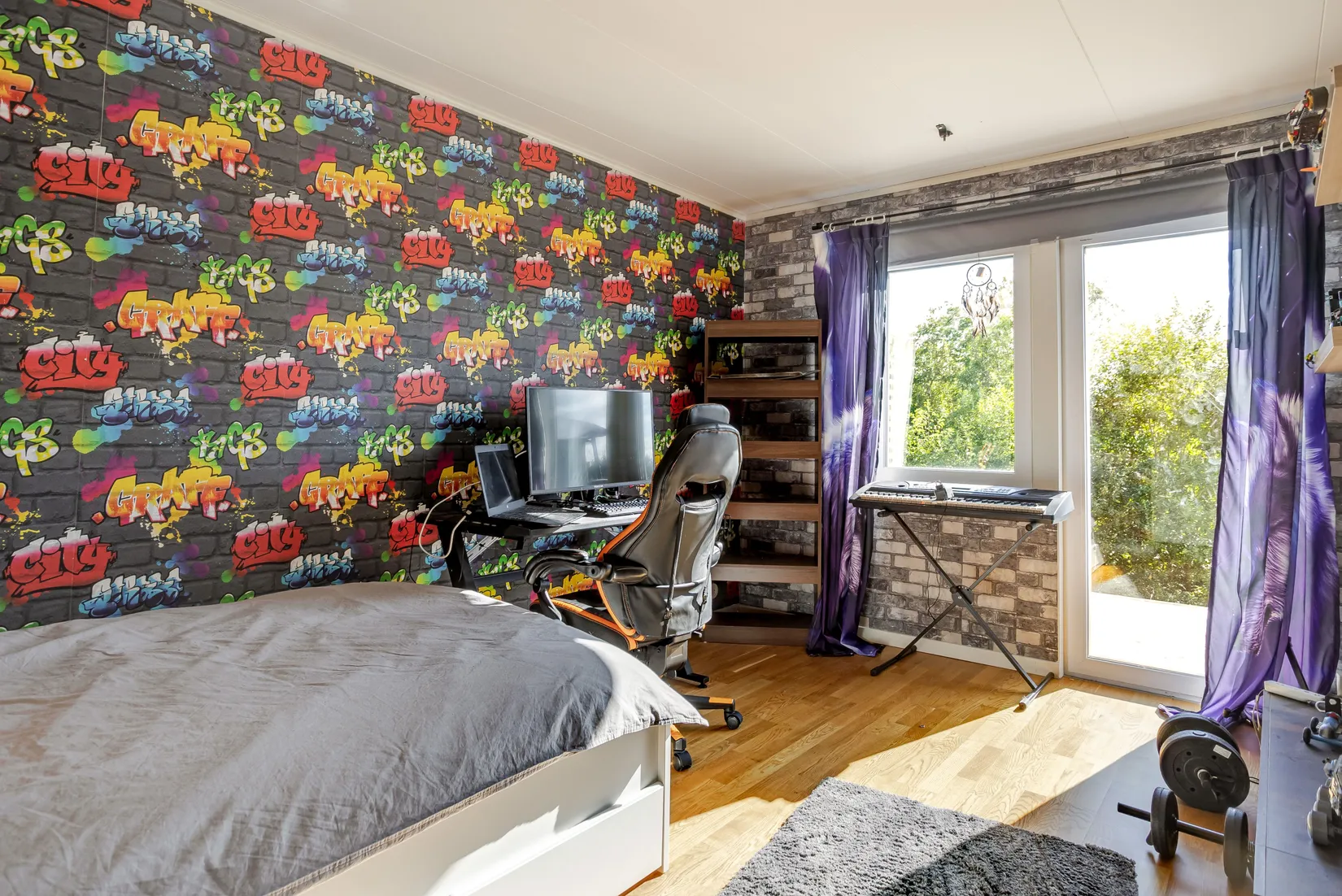 Radhus, Bakstuguvägen 3, Klockarberget, Sundsvall