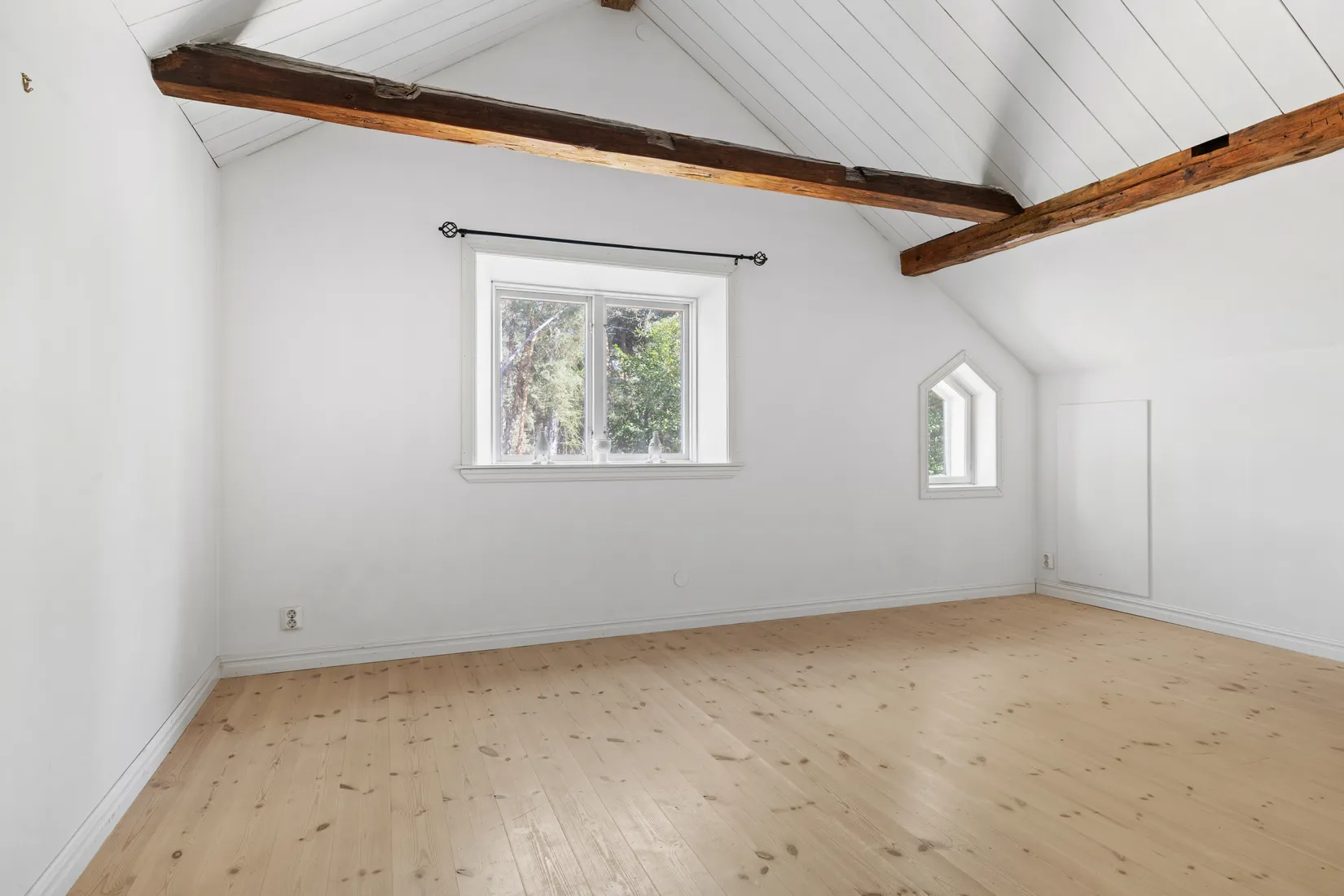 Gård/Skog, Villberga Enhälja 4, Grillby, Enköping