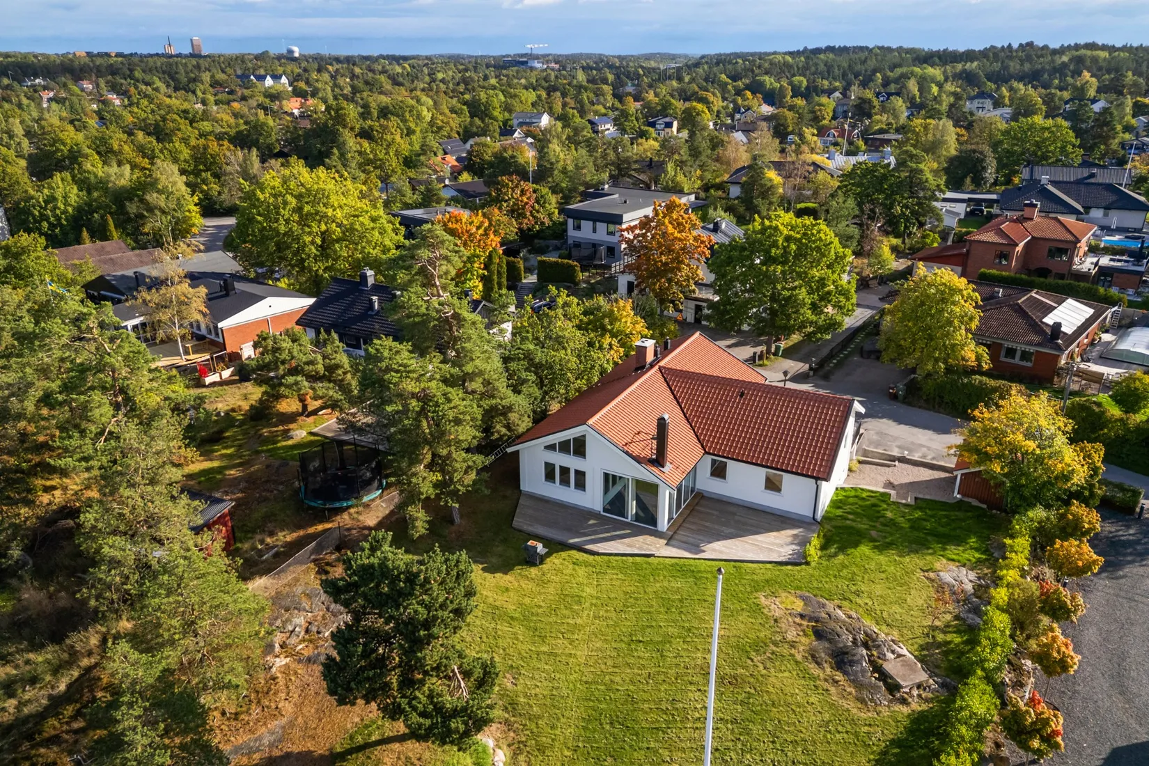 Villa, Bromsvägen 14, Nacka