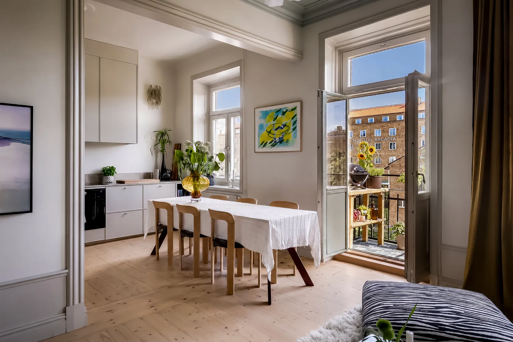Bostadsrätt, Valhallavägen 38, 3 tr, Vasastan Östermalm, Stockholm