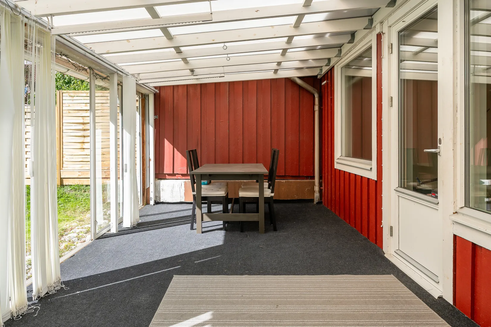Radhus, Furuvägen 56, Hälletorp, Härnösand