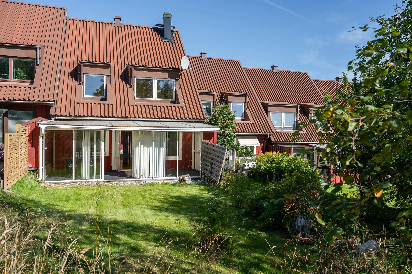 Radhus, Furuvägen 56, Hälletorp, Härnösand