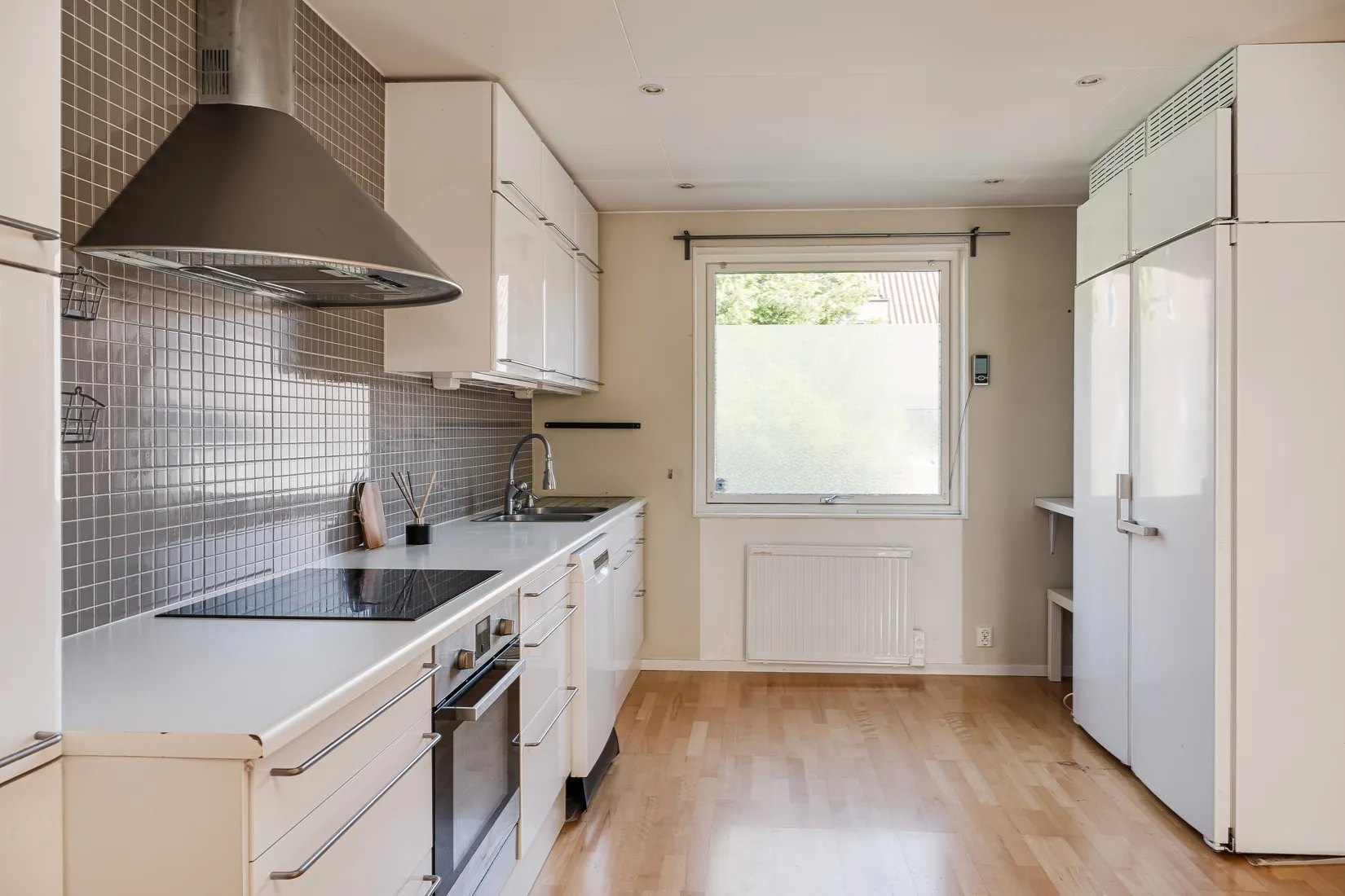 Radhus, Furuvägen 56, Hälletorp, Härnösand