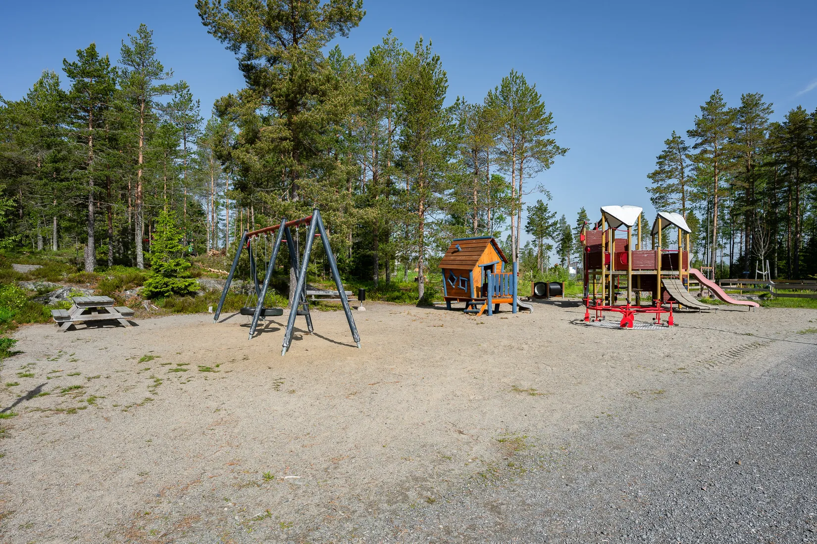 Radhus, Furuvägen 56, Hälletorp, Härnösand